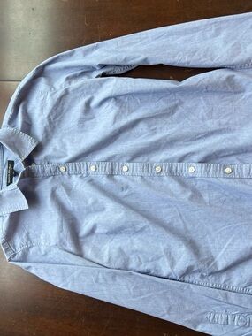 Banana Republic Light Blue Tailored Button-Down Shirt